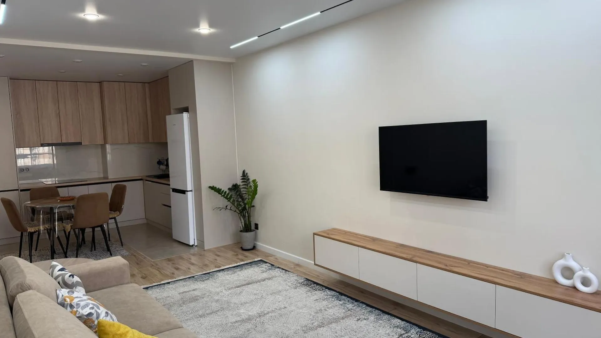Уютная Квартира В Жк Rams City Almaty Kazakhstan